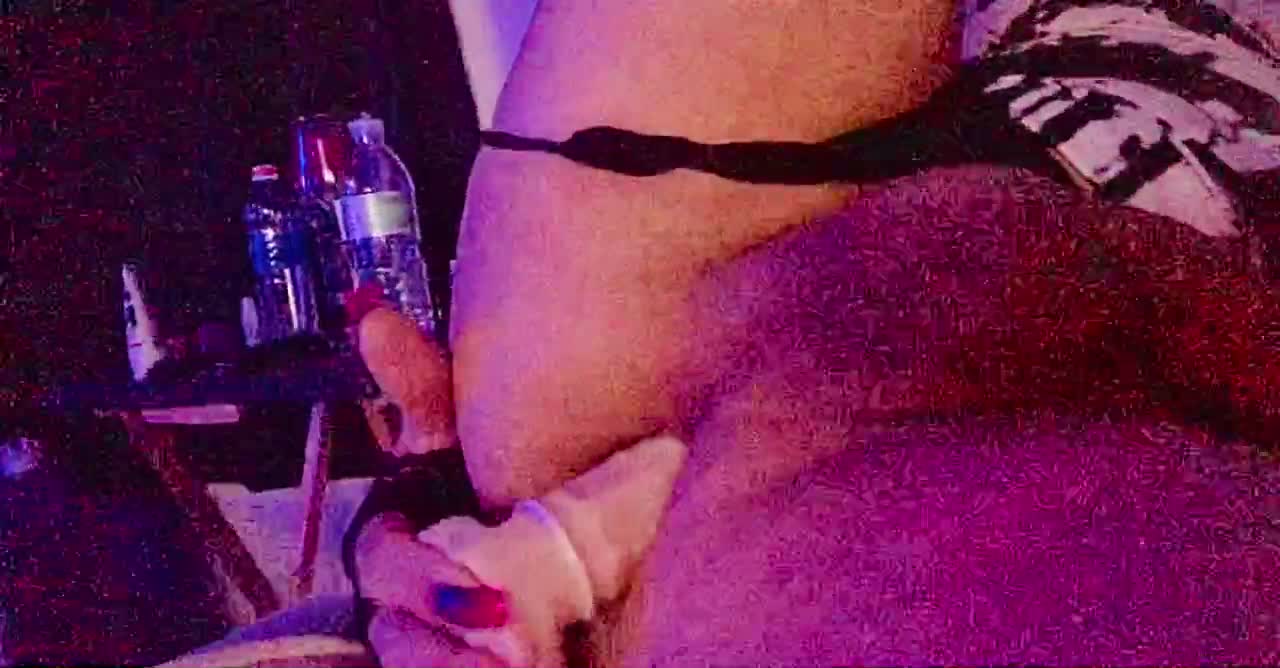 solo dildoing